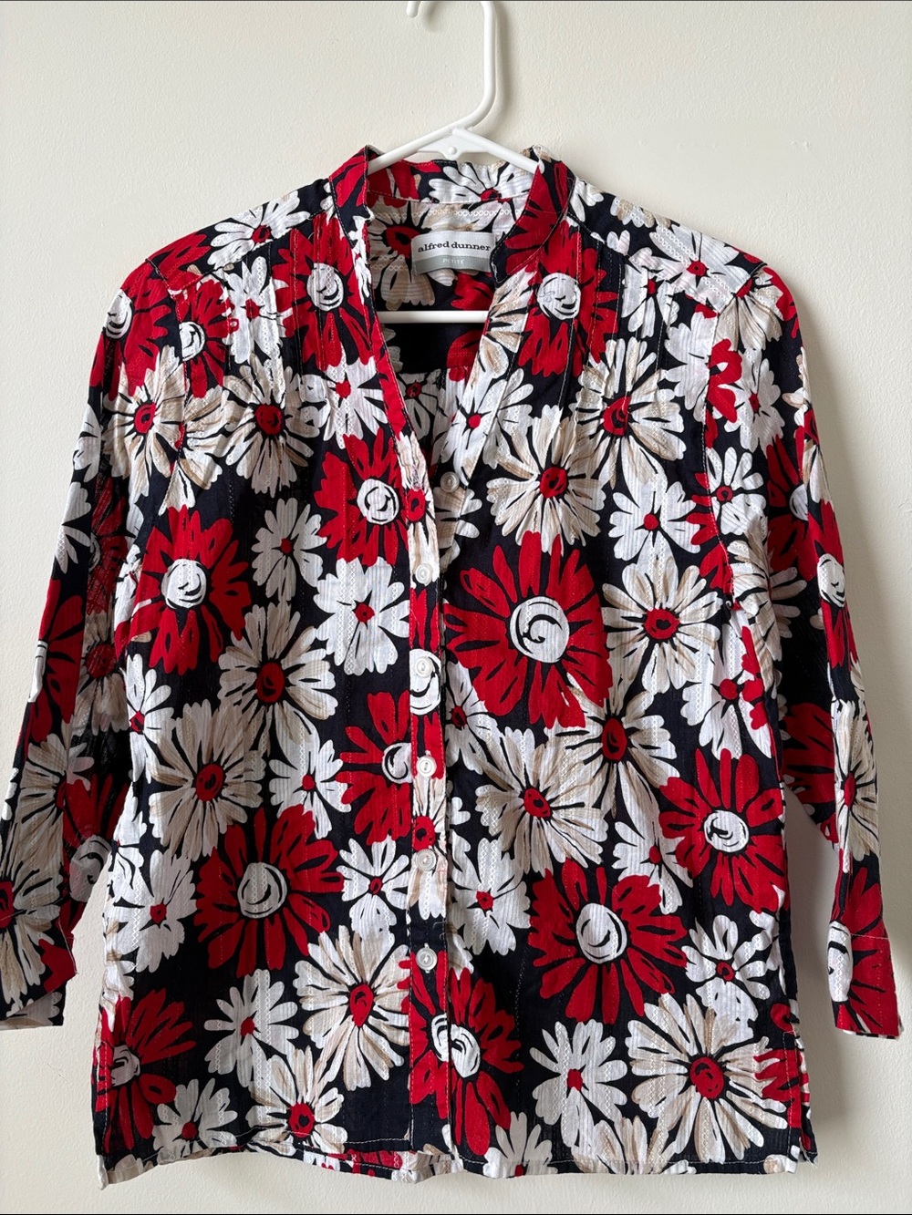 Alfred Dunner Red, White & Black Floral Button-Down Blouse